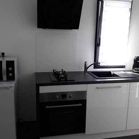 Logement Neuf De 40 M², Equipe Et Confortable Croix-Chapeau Exterior foto